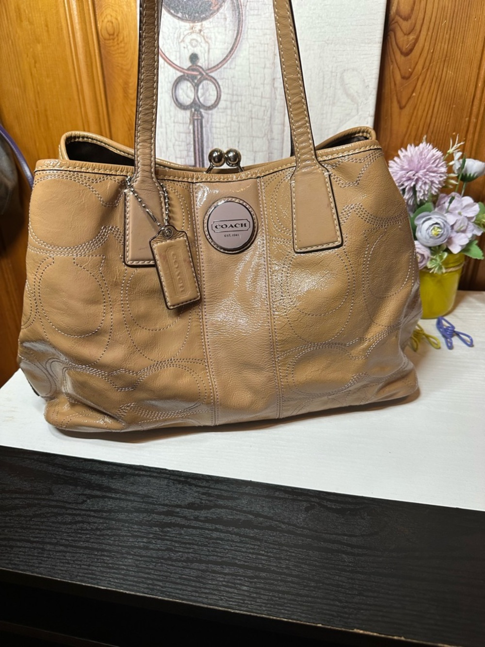 Coach Beige Patent Leather Tote with Signature Stitching - Picture 3 of 16